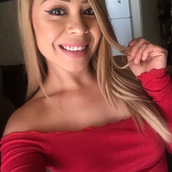 Meet your Posher, Maria - Picture 1 of 1